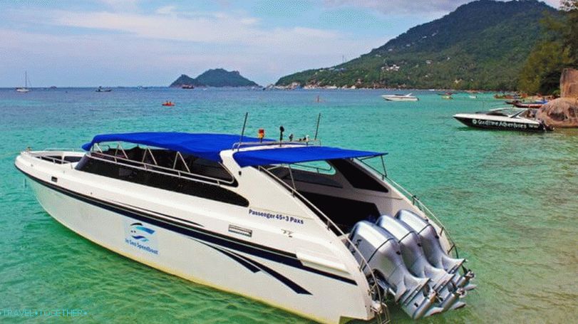 Rýchly robot pri pobreží Koh Tao