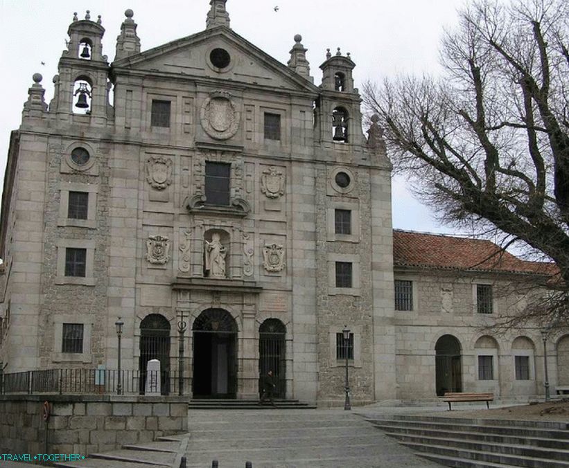 „Kláštor