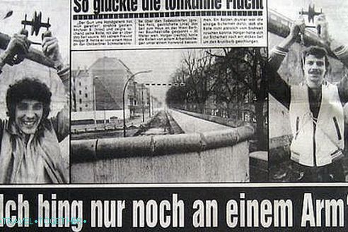 Dvaja bratia, ktorí sa pohybovali cez Berlínsky múr na lane