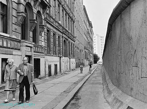 Život za berlínskym múrom, západný Berlín