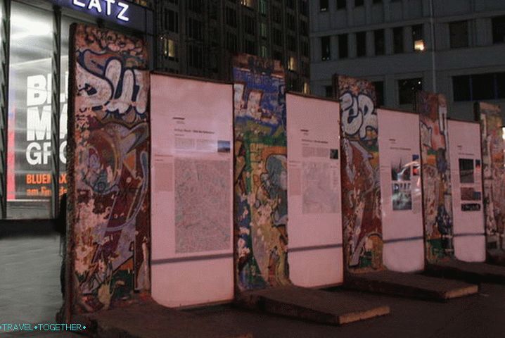 Fragmenty berlínskeho múru na Potsdamer Platz