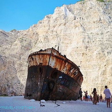 Navagio Bay: príbeh najznámejšej pláže v Grécku