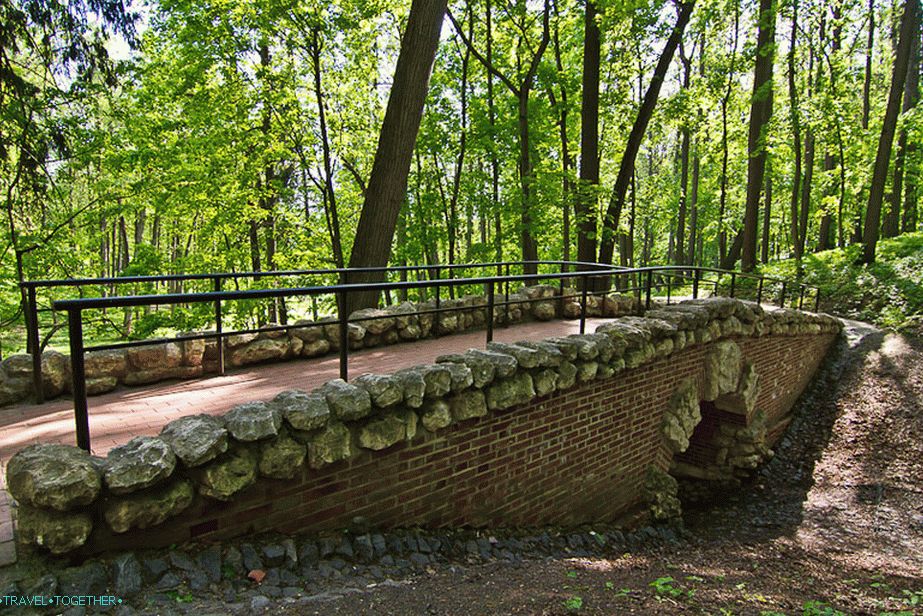 Most v Tsaritsyno