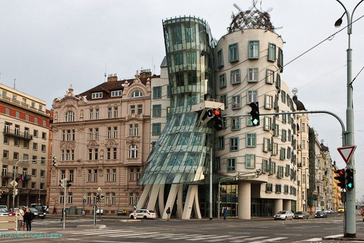 Neobvyklá budova v centre Prahy