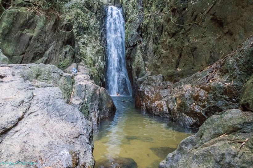 Vodopád Bang Pe v Phukete