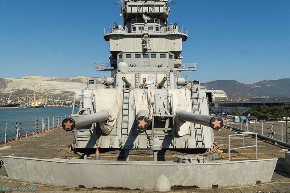 Cruiser Kutuzov v Novorossijsku