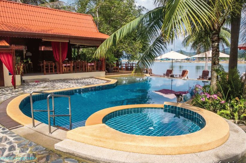 Cyana Beach Resort je dobrý hotel v Phangane