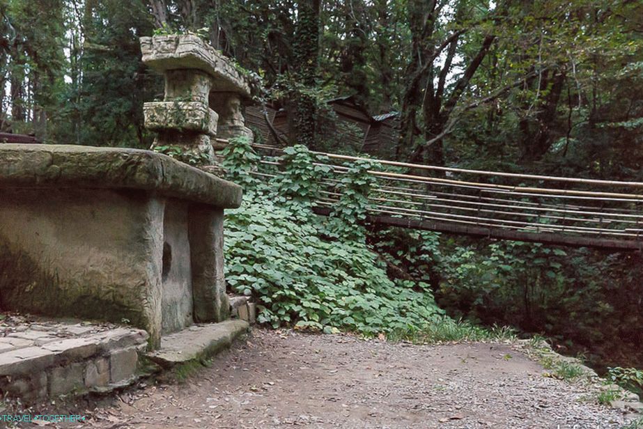 „Umelé