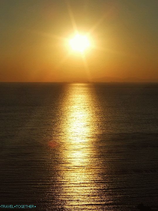 Západ slnka na Čiernom mori.