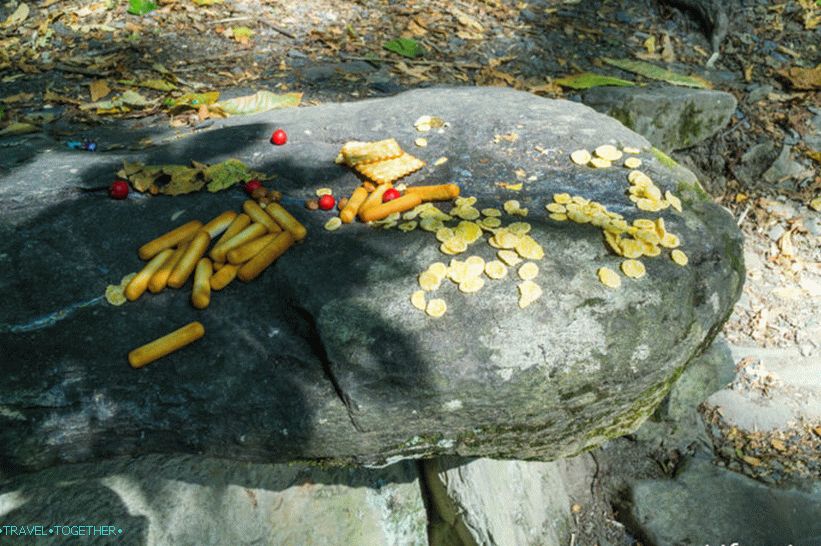 Dolmens v Krasnaya Polyana - orientačný bod pre amatérku
