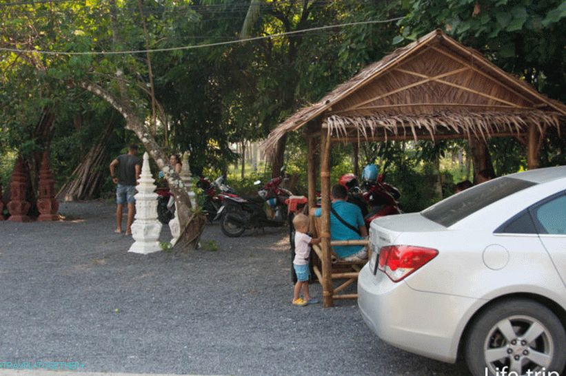 Dusit Dhewa - kultúrne stredisko na Koh Samui