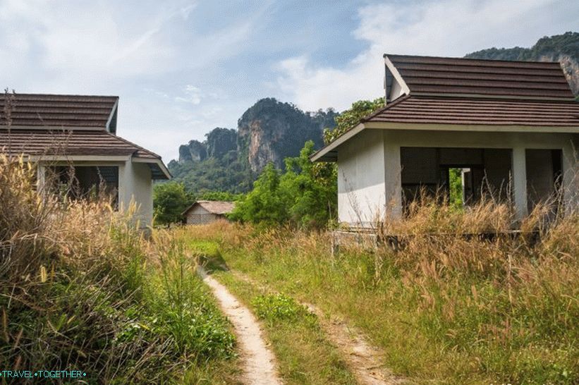 Prehliadka ostrova Phi Phi Island v Thajsku - moja recenzia a ako najlepšie ísť