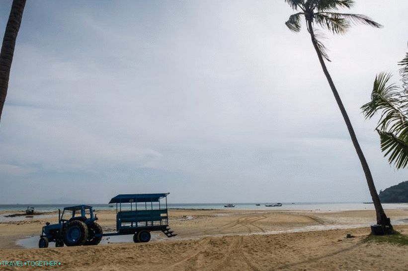 Prehliadka ostrova Phi Phi Island v Thajsku - moja recenzia a ako najlepšie ísť