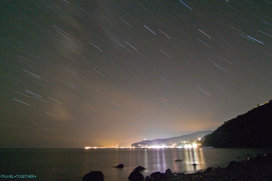 Krymské pobrežie. ISO400, 11 mm, f7,1, 1241 s