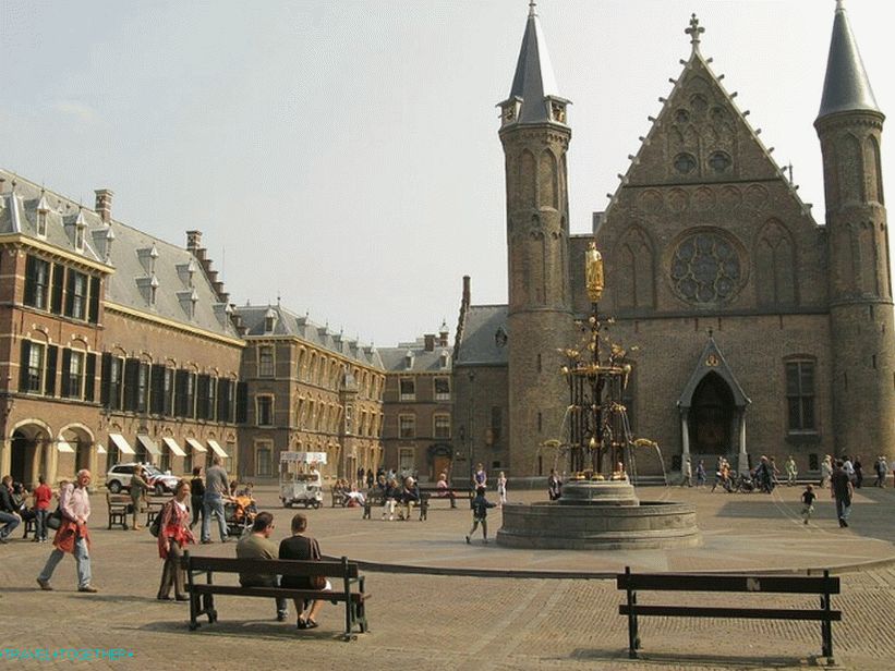 Binnenhof - nádvorie