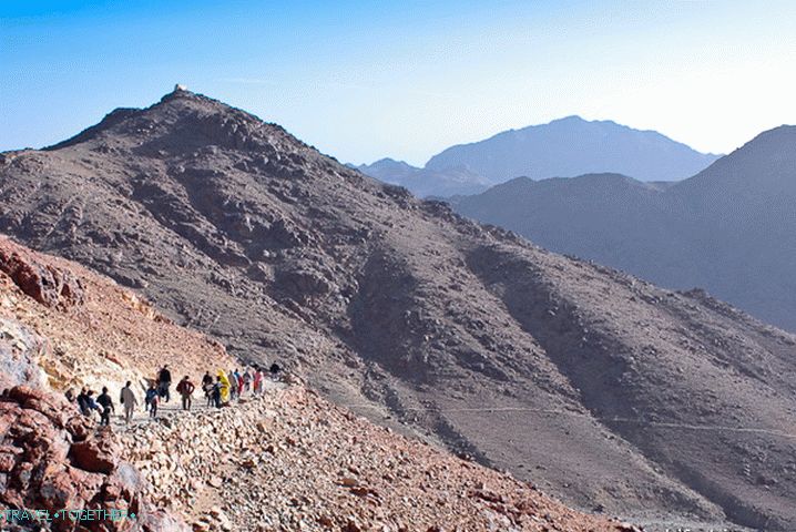Okolie Mount Moses.