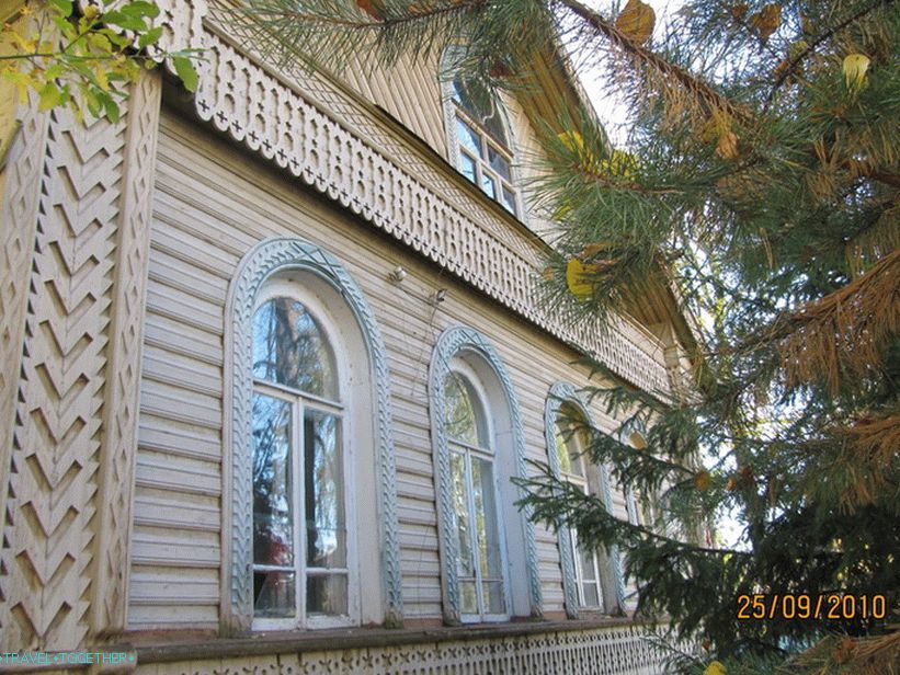 Exkurzia do mesta Myshkin a do dediny Martynovo