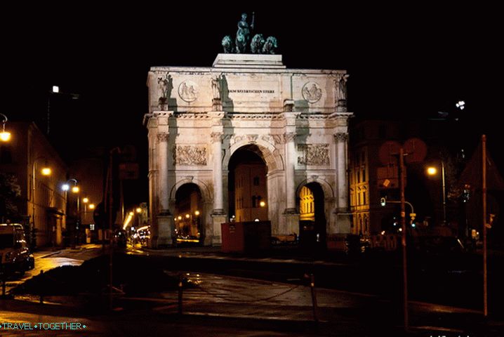 Triumfálny arch. Mesto Mníchov