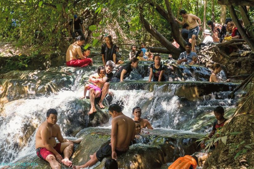 Horúce pramene v Krabi alebo Hot Springs - keď chcete poraziť teplo