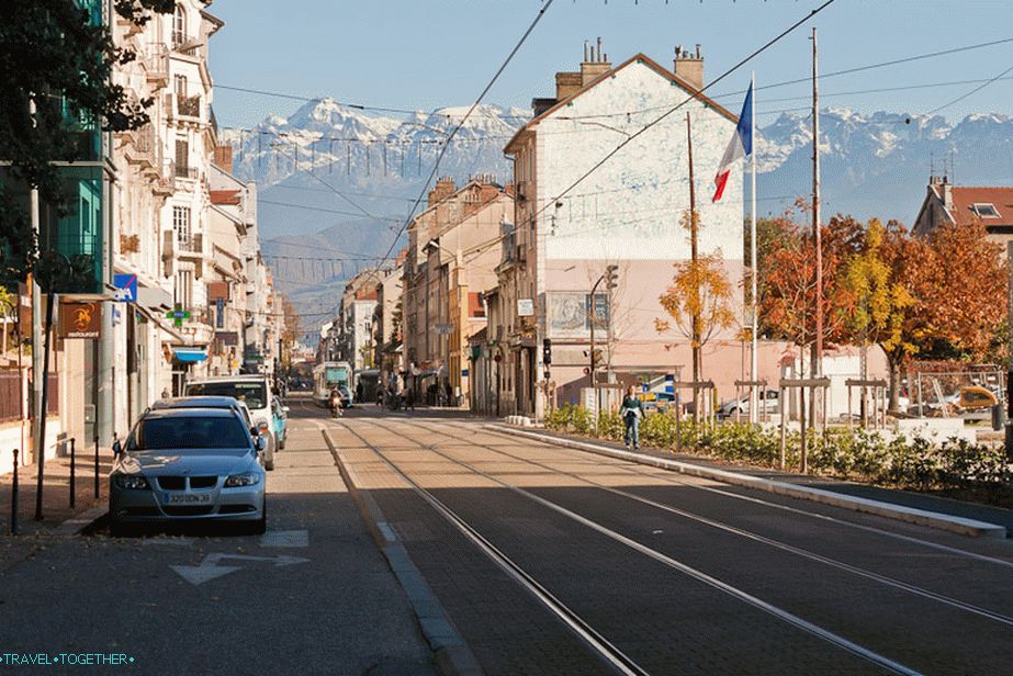 Grenoble a francúzske hory
