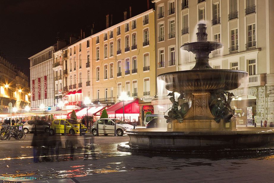 Night Grenoble