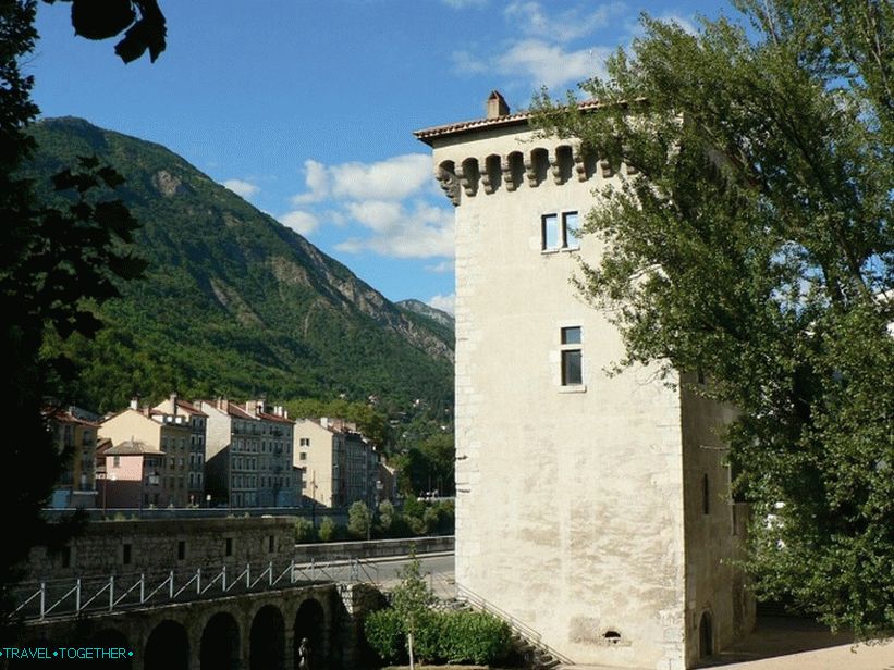 Ostrovná