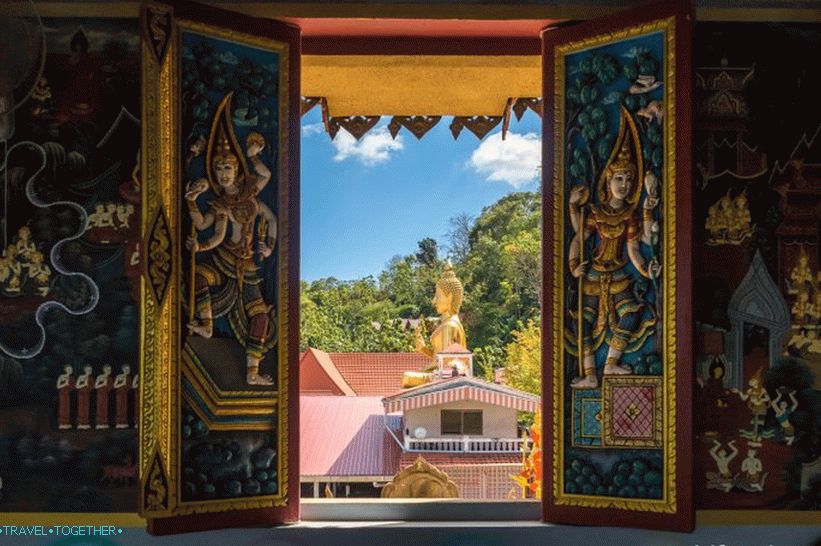 Chrám Kao Rang v Phukete - neďaleko vyhliadkovej plošiny Rang Hill