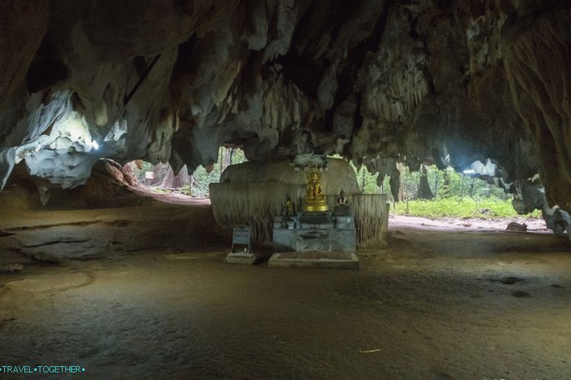 Chrám tigrej jaskyne v Krabi - milión krokov a úžasné výhľady
