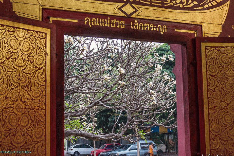 Pohľad z okna Wat Chiang Man