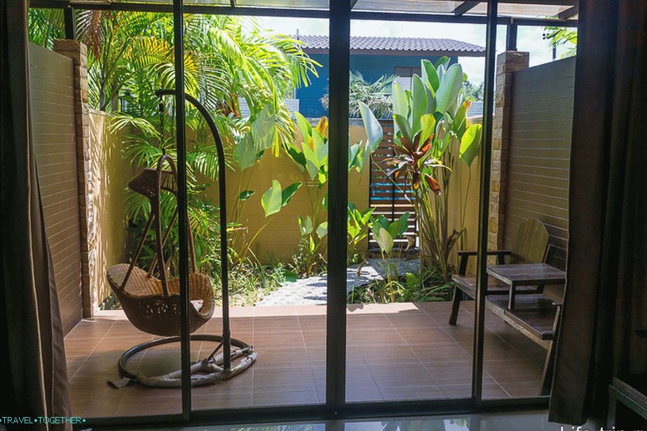 Otel-Chumphon-09
