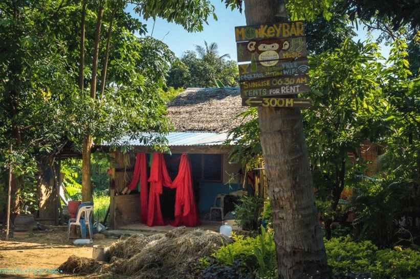 Cafe Monkey Bar vo Phi Phi - pre introvertov a stretnutí za úsvitu