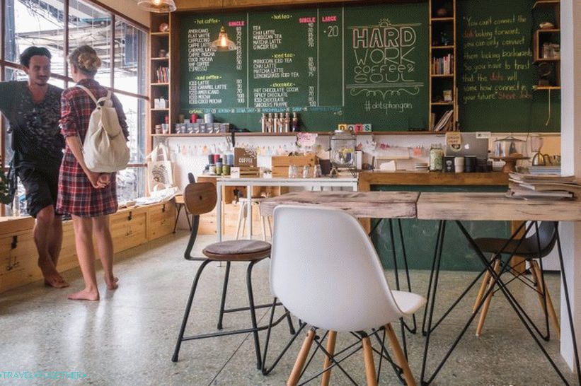 Coffee Shop Dots Coffee - najlepšia káva v Phangane
