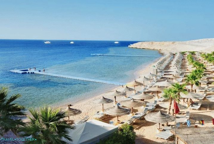 Egypt, pláž v Šarm aš-Šajchu