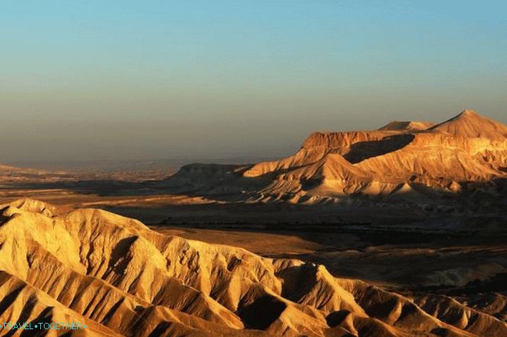 Izrael, pozri Negevskú púšť