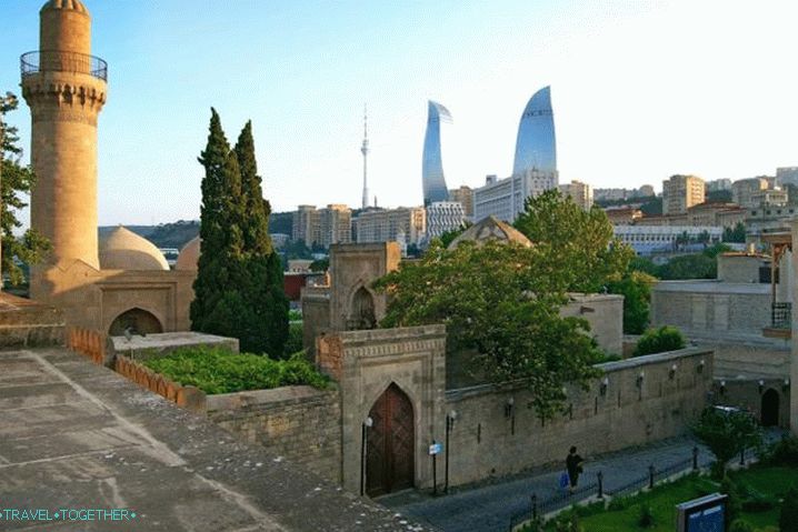 Azerbajdžan, palác Shirvanshahs v Baku