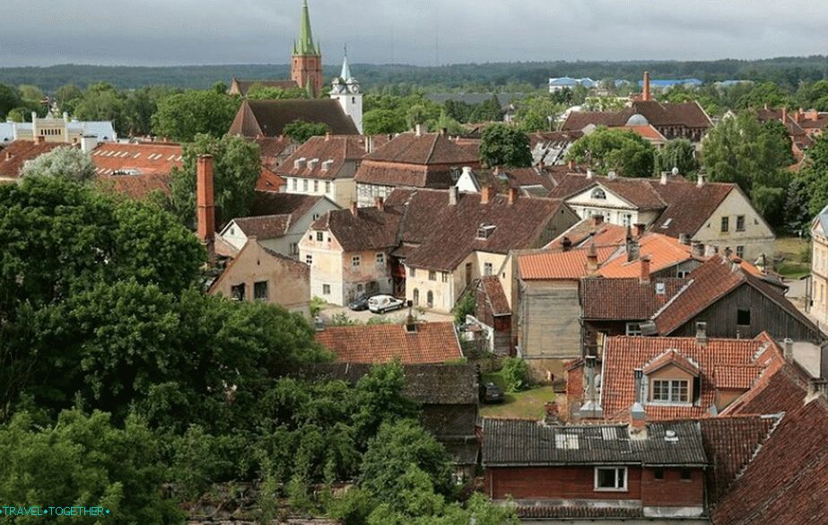 Panoráma historického centra mesta Kuldiga