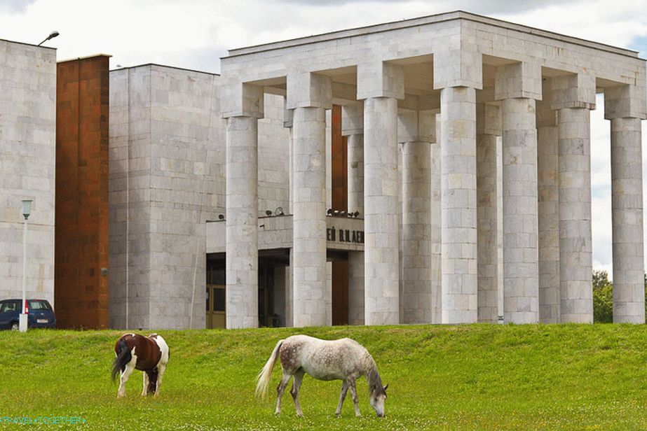 „Múzeum