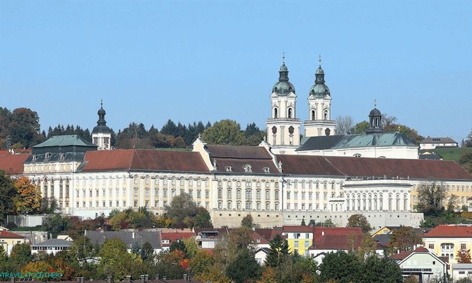 Augustínske opátstvo sv. Floriána