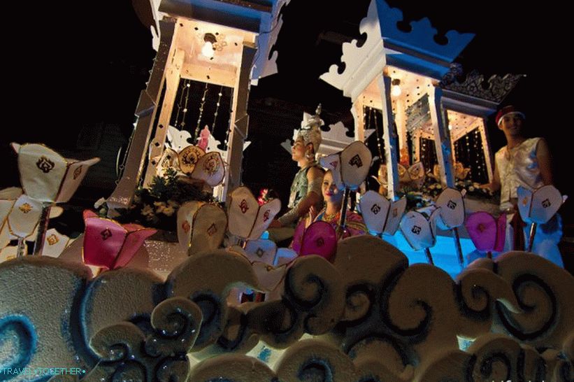 Loy Kratong a Yipeng Festival (9)