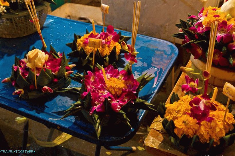 Loy Kratong a Yipeng Festival (12)