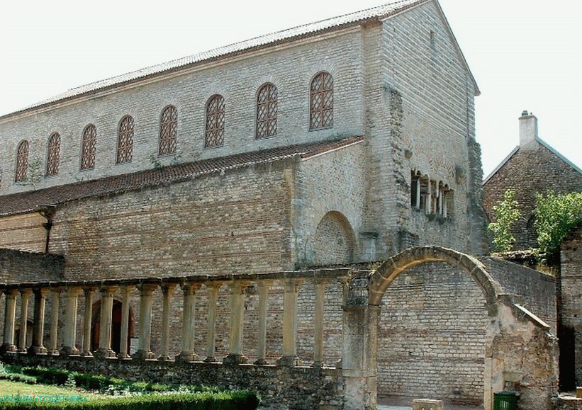 Bazilika Saint-Pierre-aux-Nonnains