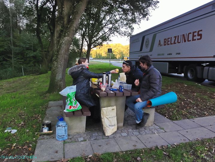 Parkovanie Nemecka každých pár desiatok kilometrov