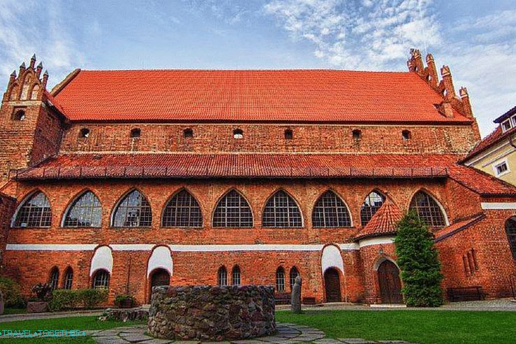 „Nádvorie