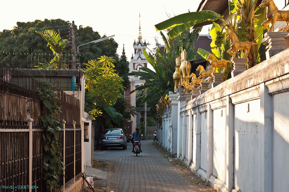 Malá ulica v Chiang Mai
