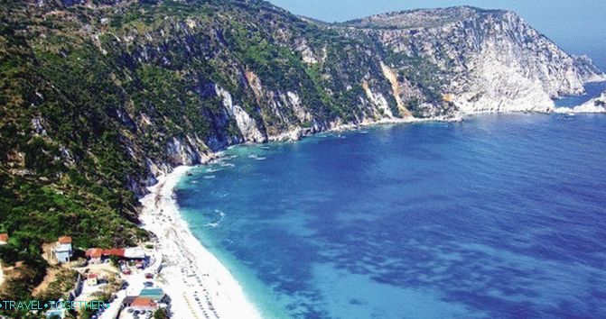 Prázdniny v Grécku bez krajanov: Kefalonia, Naxos, Paros