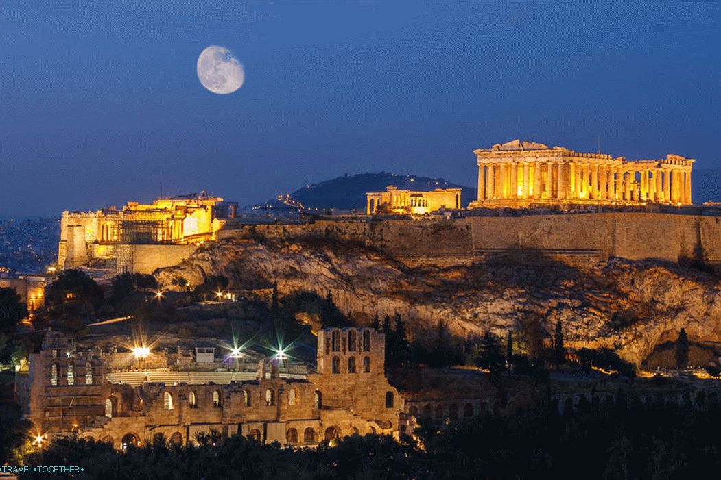 Acropolis-and-the-Parthenon-at-noci