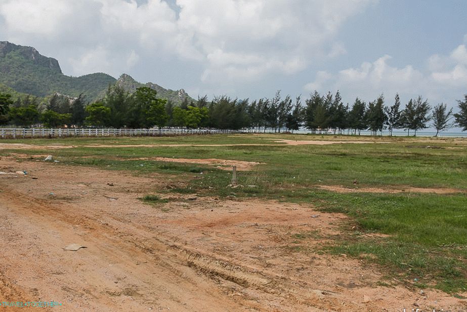 Bang-pu-beach-05