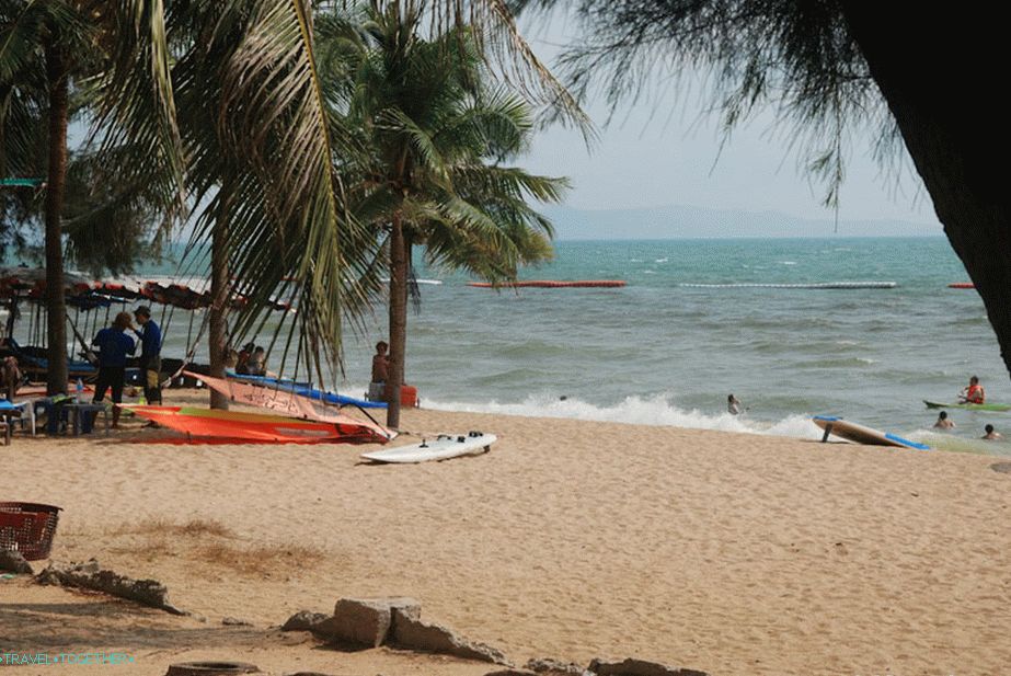 Prenájom dosiek v blízkosti parku Pattaya
