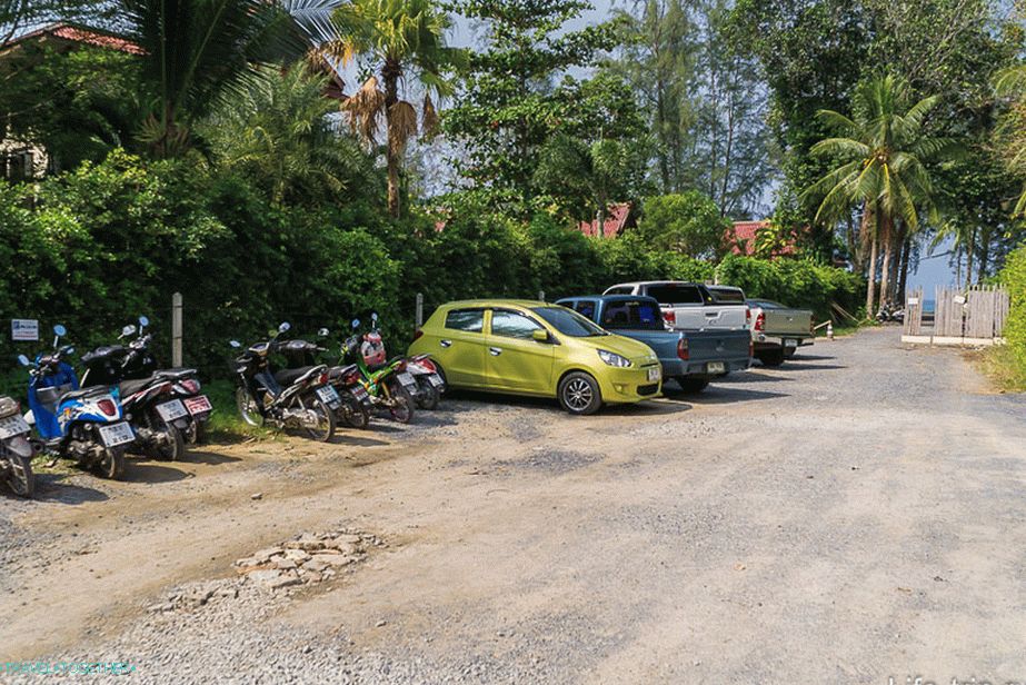 Khao-lak-beach-02