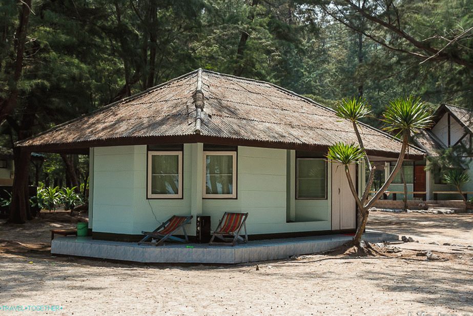 Laem-sala-beach-14